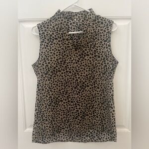 PRE-OWNED WOMEN'S CHEETAH PRINT SLEEVELESS BLOUSE